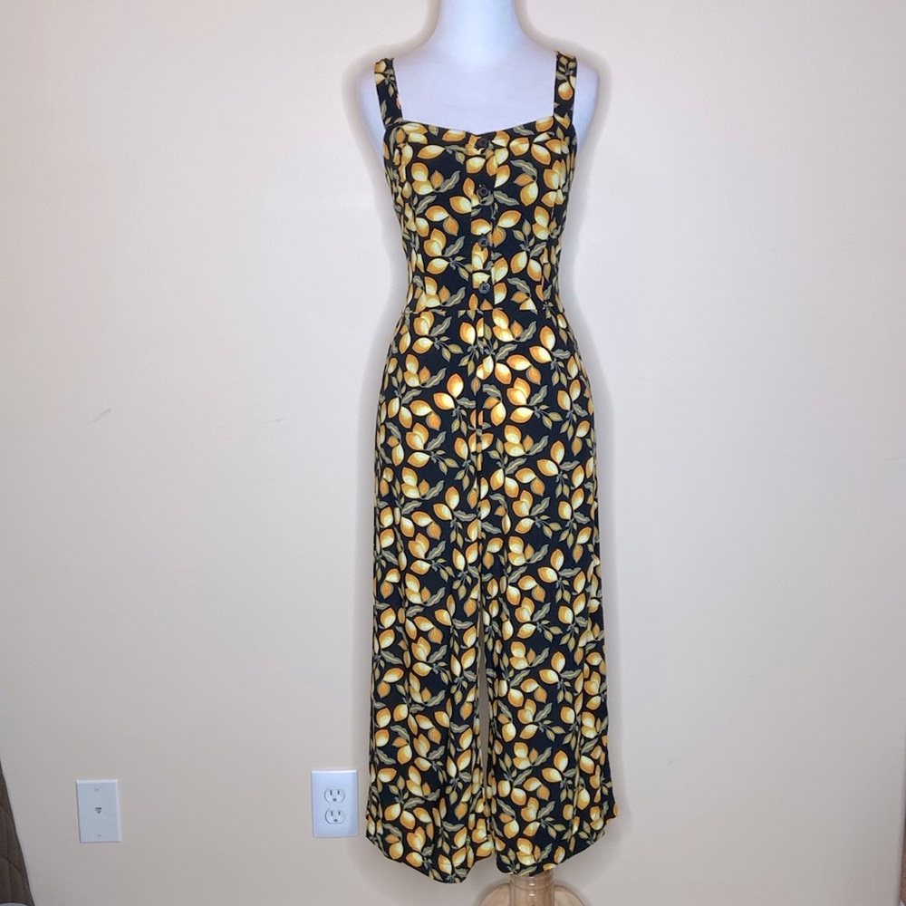 NWOT LOFT black w/🍋 jumpsuit, button front, elastic ruching back, size XS. CUTE - Picture 3 of 9